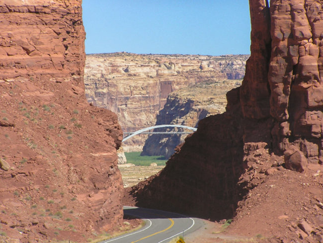 Cestou přes Glen Canyon