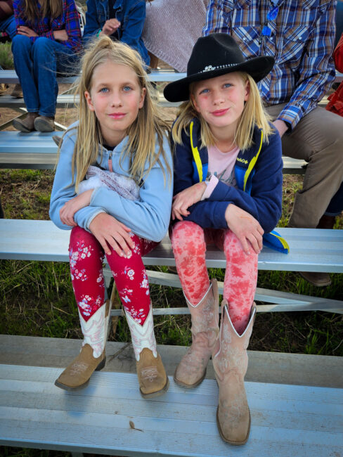 Cowgirls na rodeu